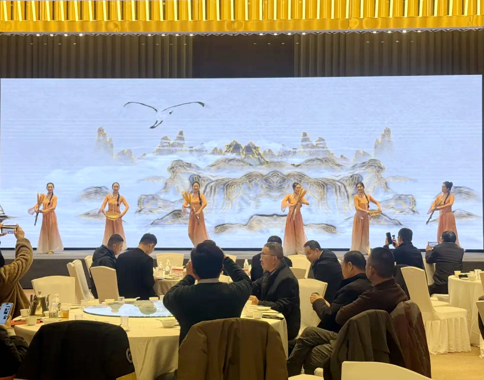 2025首届东阿酒文化节闭幕 以文化为纽带 擦亮“醉美东阿”新名片