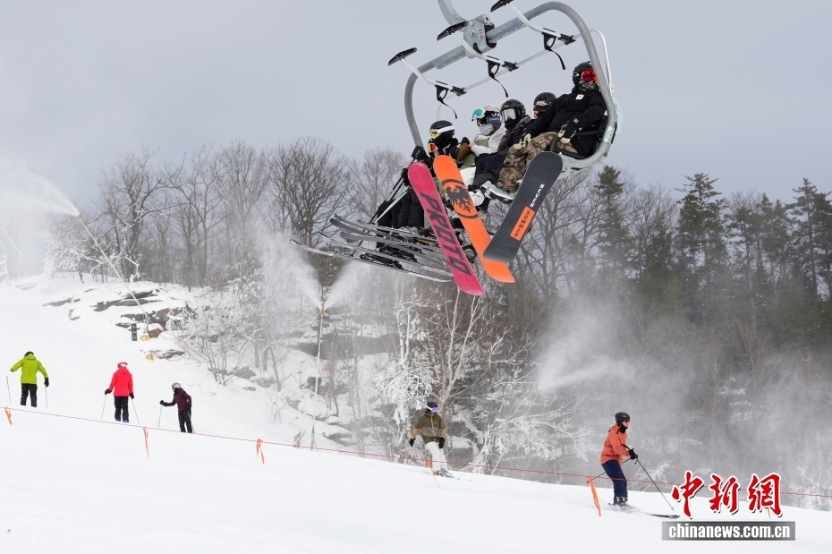 美国东北部进入雪上运动季