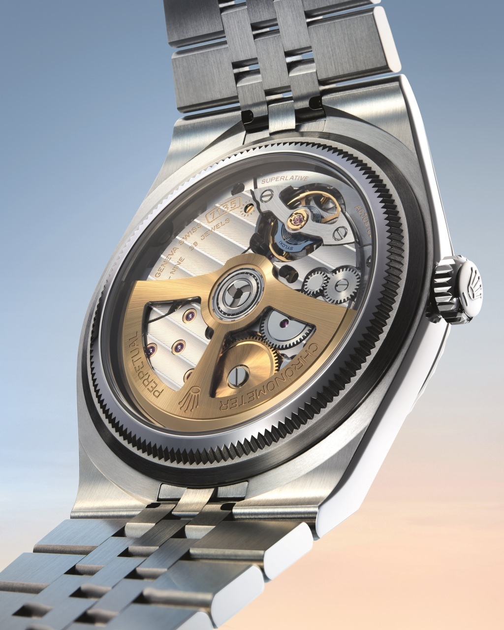 白色黄金钢款陆使型40的透明表壳底盖 ©Rolex/Florian Joye