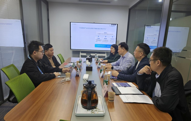 南昌师范学院党委书记王金平带队赴广州看望校友并访企拓岗