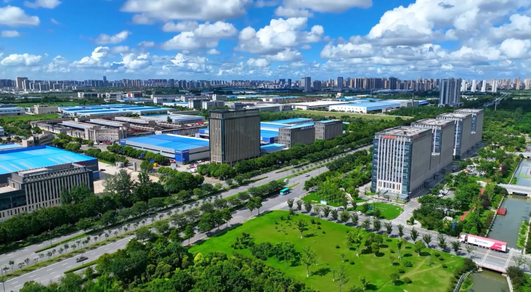 “智”兴未来 盐城盐都打造电子信息产业高地