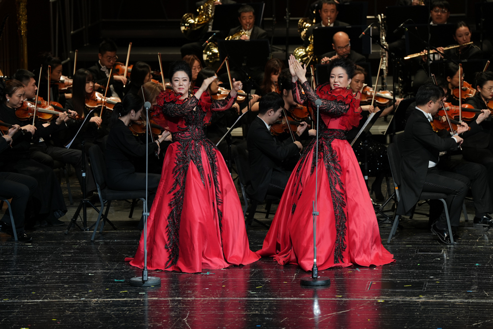 央地和鸣绘就惠民长卷 艺路同行奏响时代强音 —— 中央歌剧院公共文化服务合作成果汇报演出在京举行