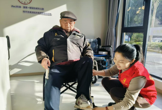 盐城市阜宁县:三维赋能托举幸福晚年