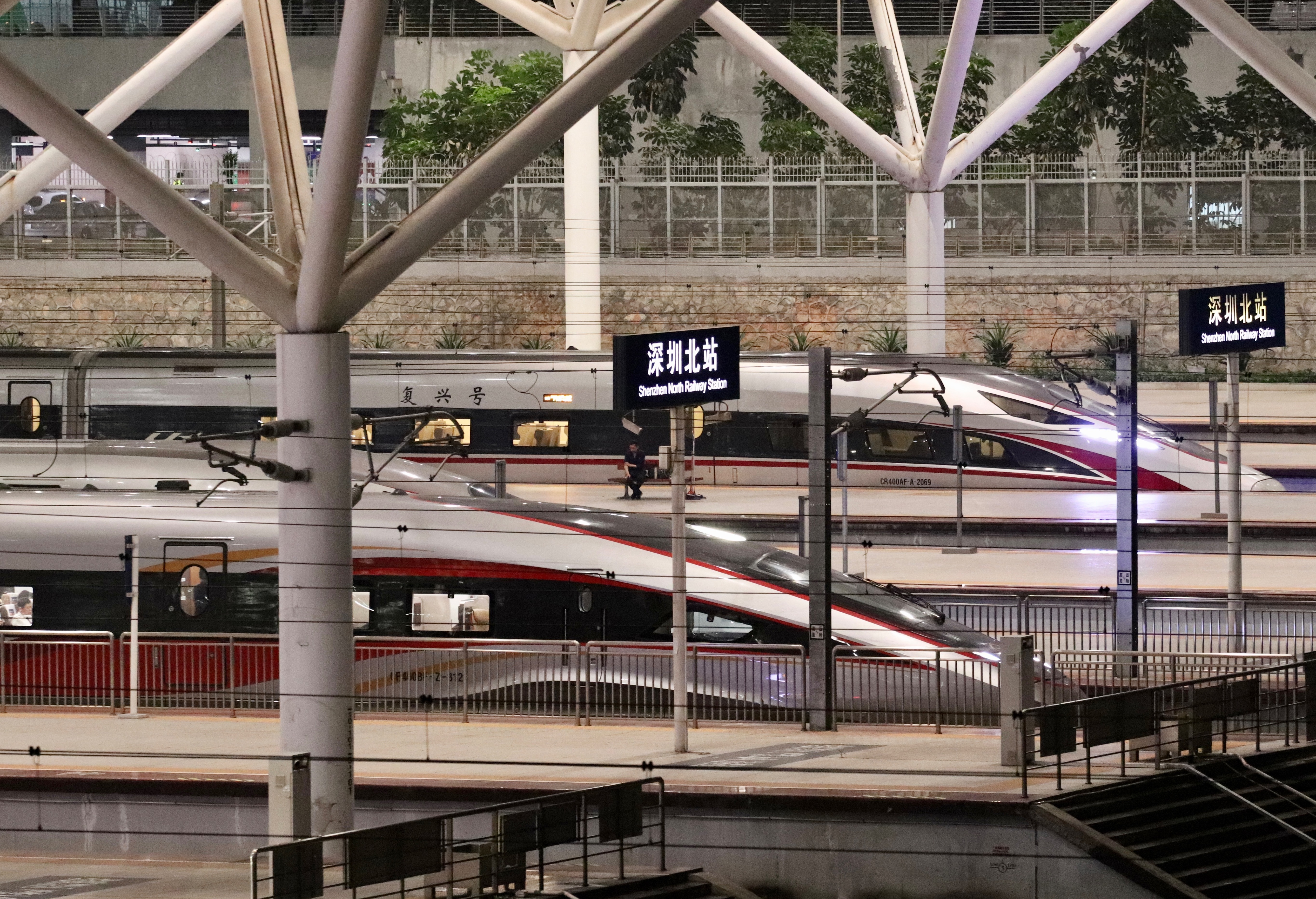 1.2亿人次，深圳北站到发旅客已超去年总量！