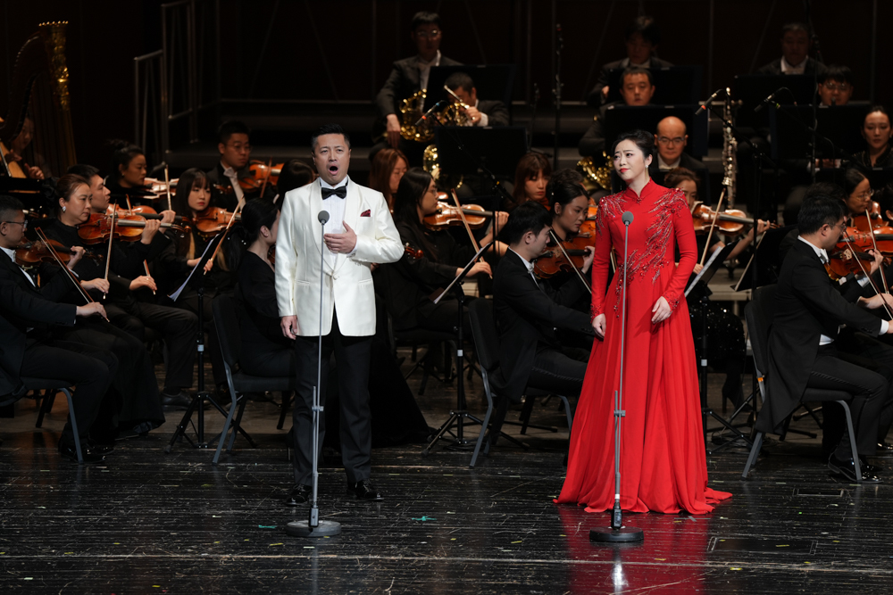 央地和鸣绘就惠民长卷 艺路同行奏响时代强音 —— 中央歌剧院公共文化服务合作成果汇报演出在京举行