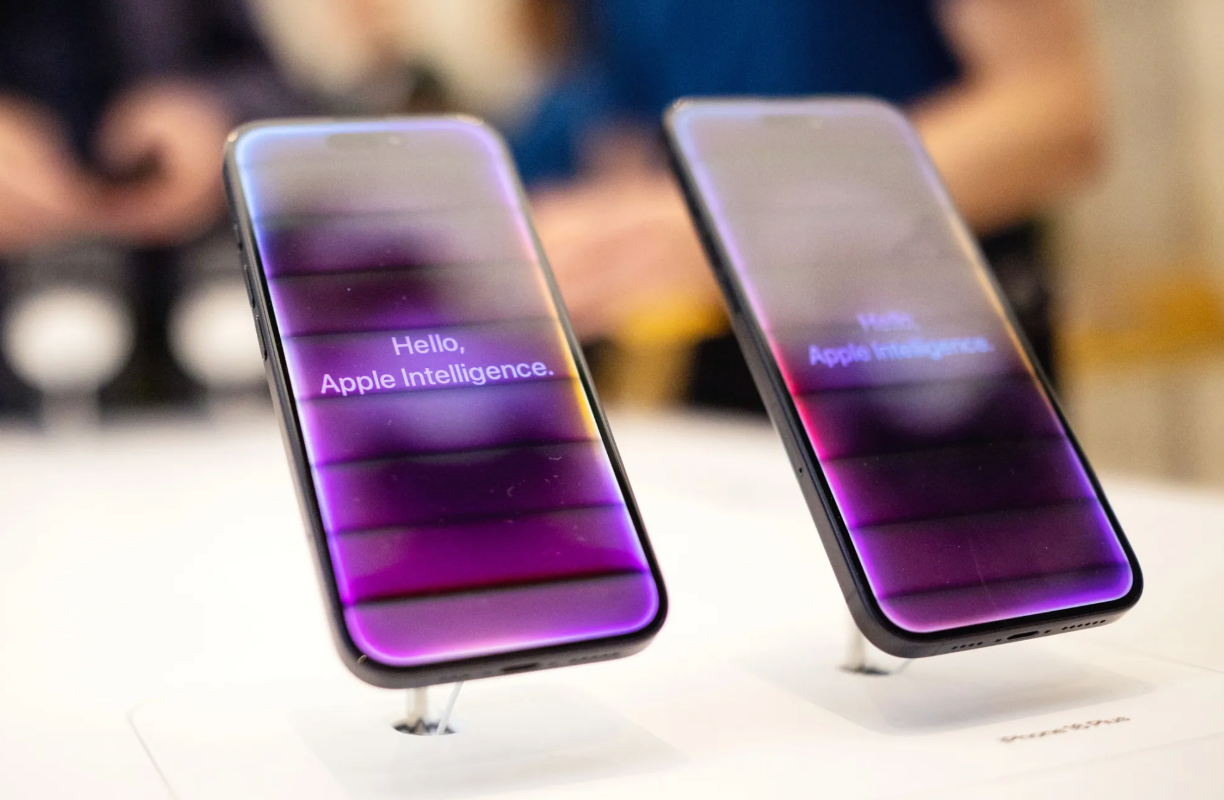 苹果AI布局迟缓反成优势，躲过市场疑虑股价反弹35%_凤凰网