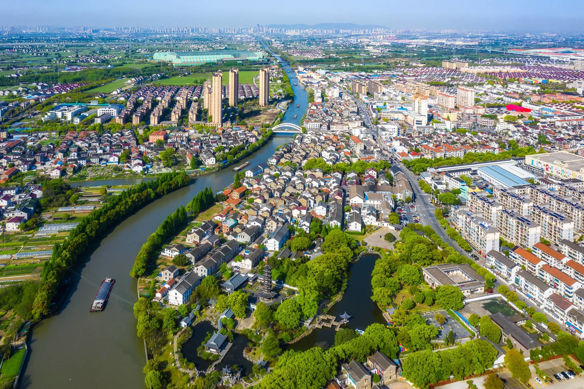 常熟梅李镇：千年古镇的“梅”好蝶变