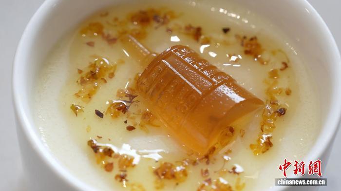 12月10日，湖北省博物馆推出的编钟豆花。郑子颜 摄