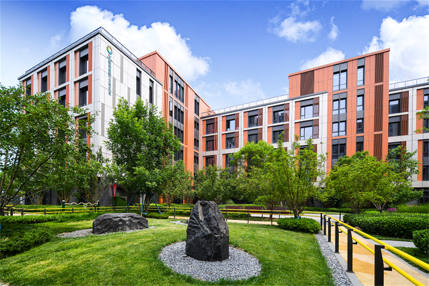 總保費邁上7000億平臺，中國人壽遞交新時代為民答卷