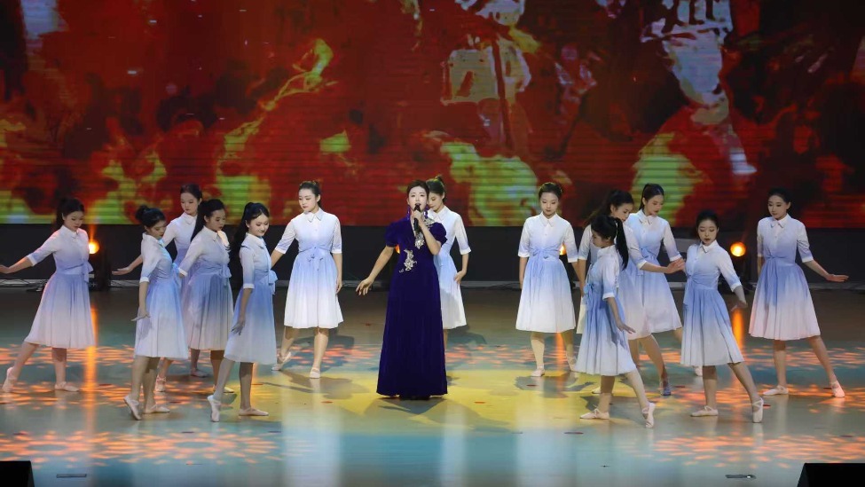 “回望峥嵘读初心——诵读红色家书 讲述英烈故事”巡演走进江西财经职业学院