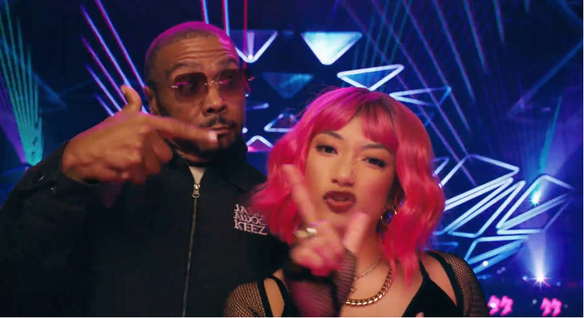 《Glitch x Pulse》MV截图