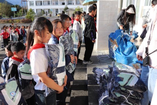 �������������ڹ����ҵ�����¶������