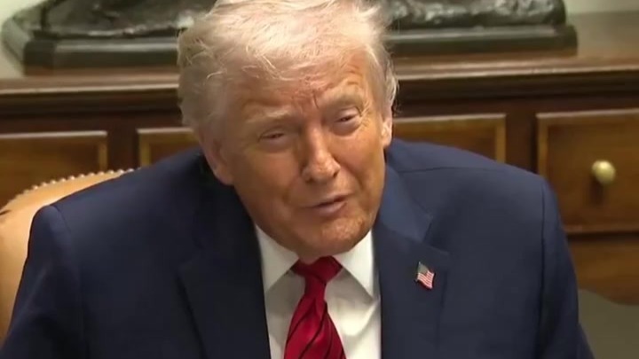 “懂王”特朗普不懂了：6G这玩意儿有啥用？让你更清楚地看到别人的皮肤吗？