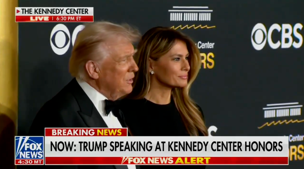 美媒：特朗普称泽连斯基尚未阅读美方提出的乌克兰危机最新解决方案，对此“有点失望”