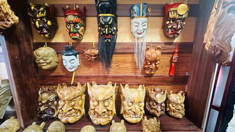 2025“网聚&middot;同心”全国网络名人梦圆江西