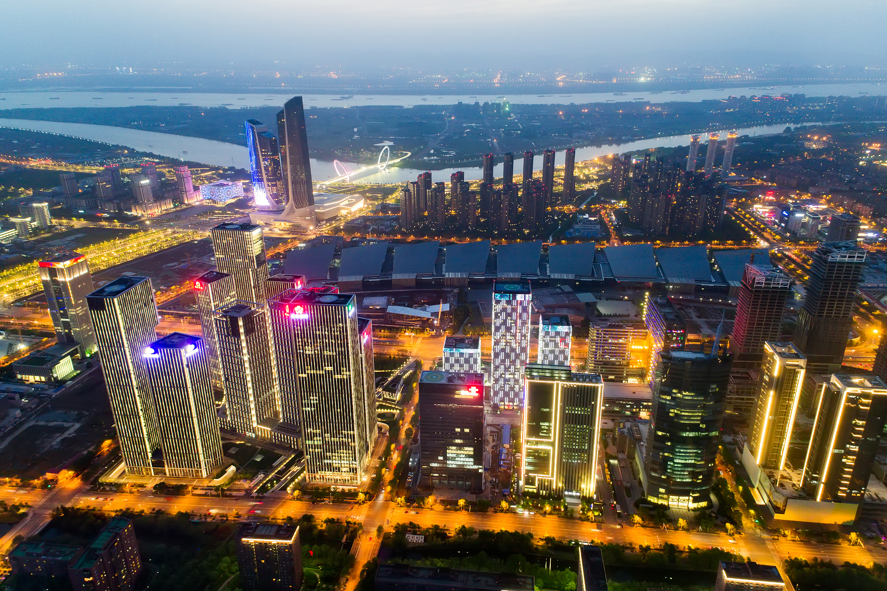 只此南京|建邺:五年跨越,一座城市中心的“造极”之路