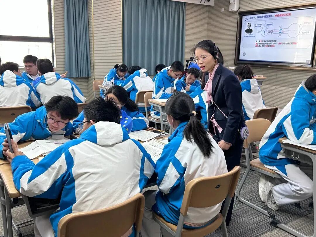 西安教科院聚焦人工智能+教學 探索“三師課堂”融合路徑