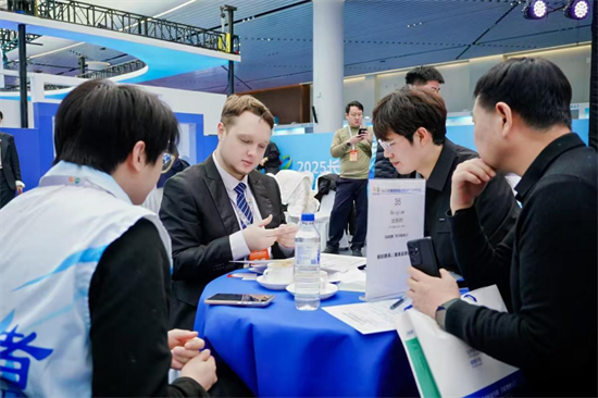 长春举办海外采购商贸易洽谈活动 助力医药产业高水平出海_fororder_吉林海外采购商3