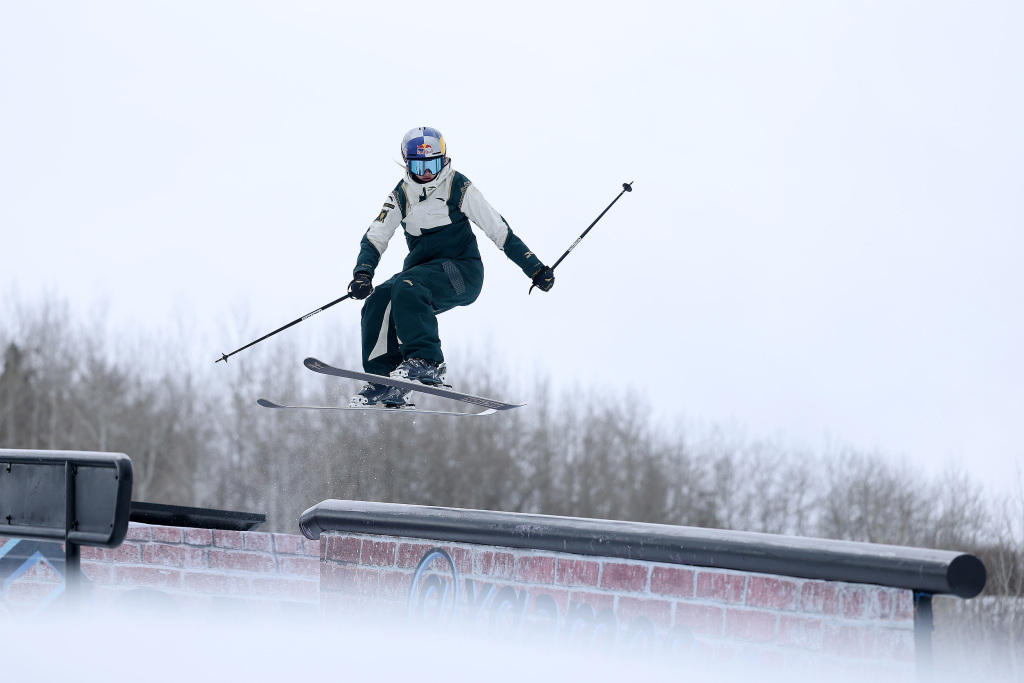 多次伤病影响了谷爱凌的训练