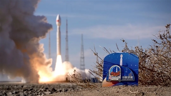 一箭9星！力箭一号成功发射埃及、尼泊尔、阿联酋卫星