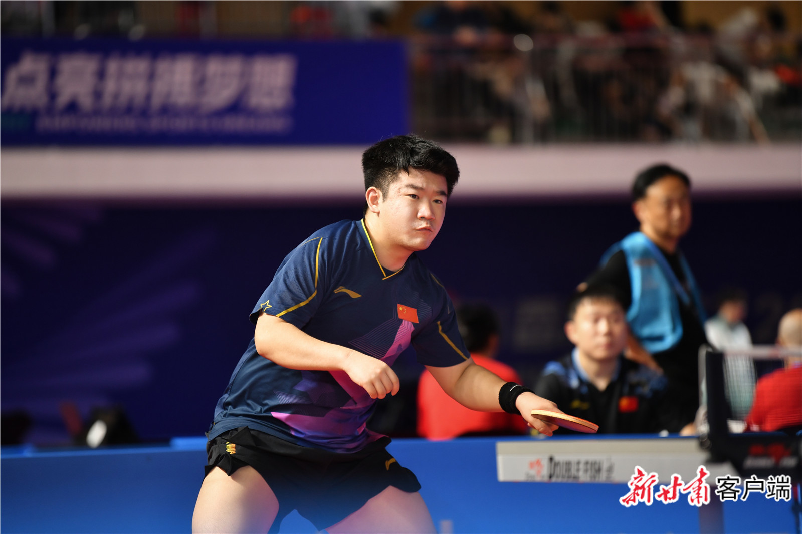 刘朝栋在TT9男子单打决赛中勇夺金牌　文中图片均由新甘肃客户端记者万及敏摄