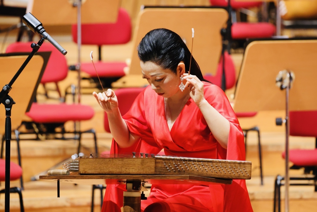 曹蕴演奏桑图尔