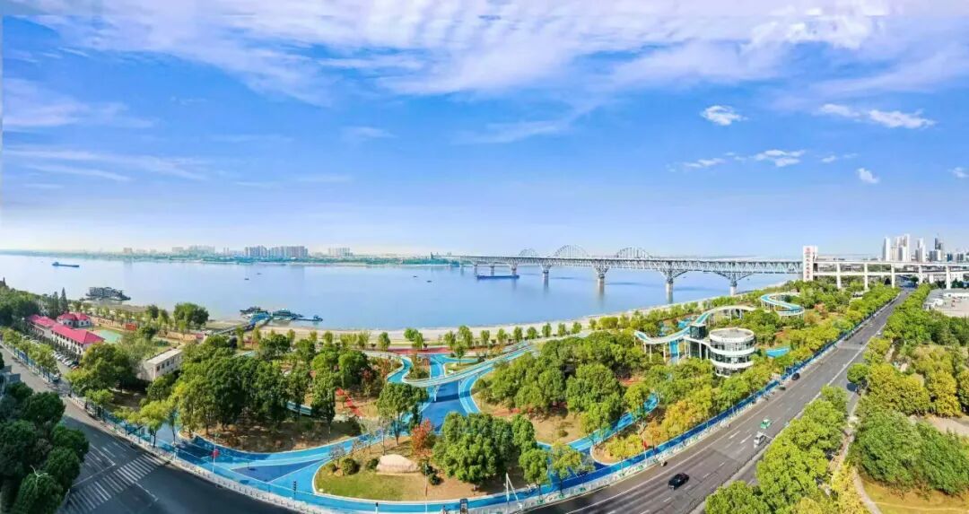 长江国家文化公园九江城区段。（九江日报全媒记者 李涛渊 摄）