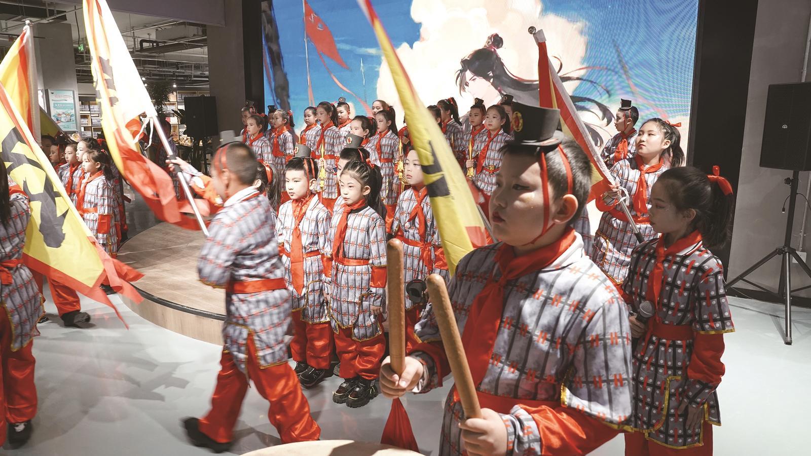 博远学校展示成果 本组图片 城市晚报全媒体记者 李杨 摄