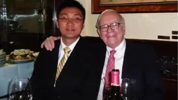 段永平：黄峥不是门徒只是朋友，当年带他见巴菲特是“搞错了”