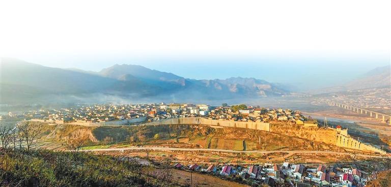 吴砦古城全貌　汪成保