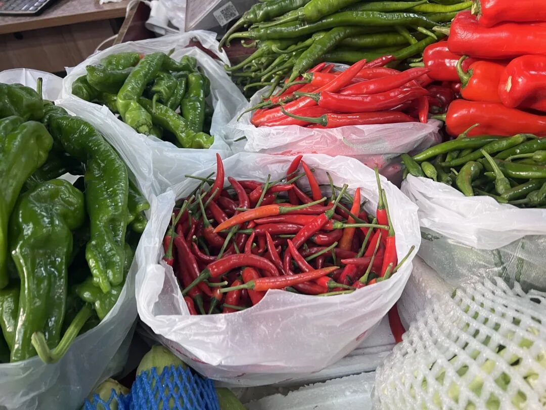 小米辣突然身价暴涨 网友直呼吃不起！南昌市场一斤突破30元