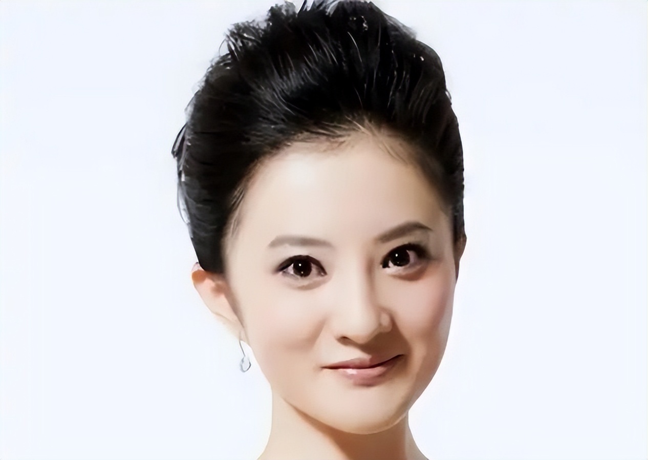 没想到，44岁仍选择不婚不育的金铭，早已走上了另一条大道__没想到，44岁仍选择不婚不育的金铭，早已走上了另一条大道