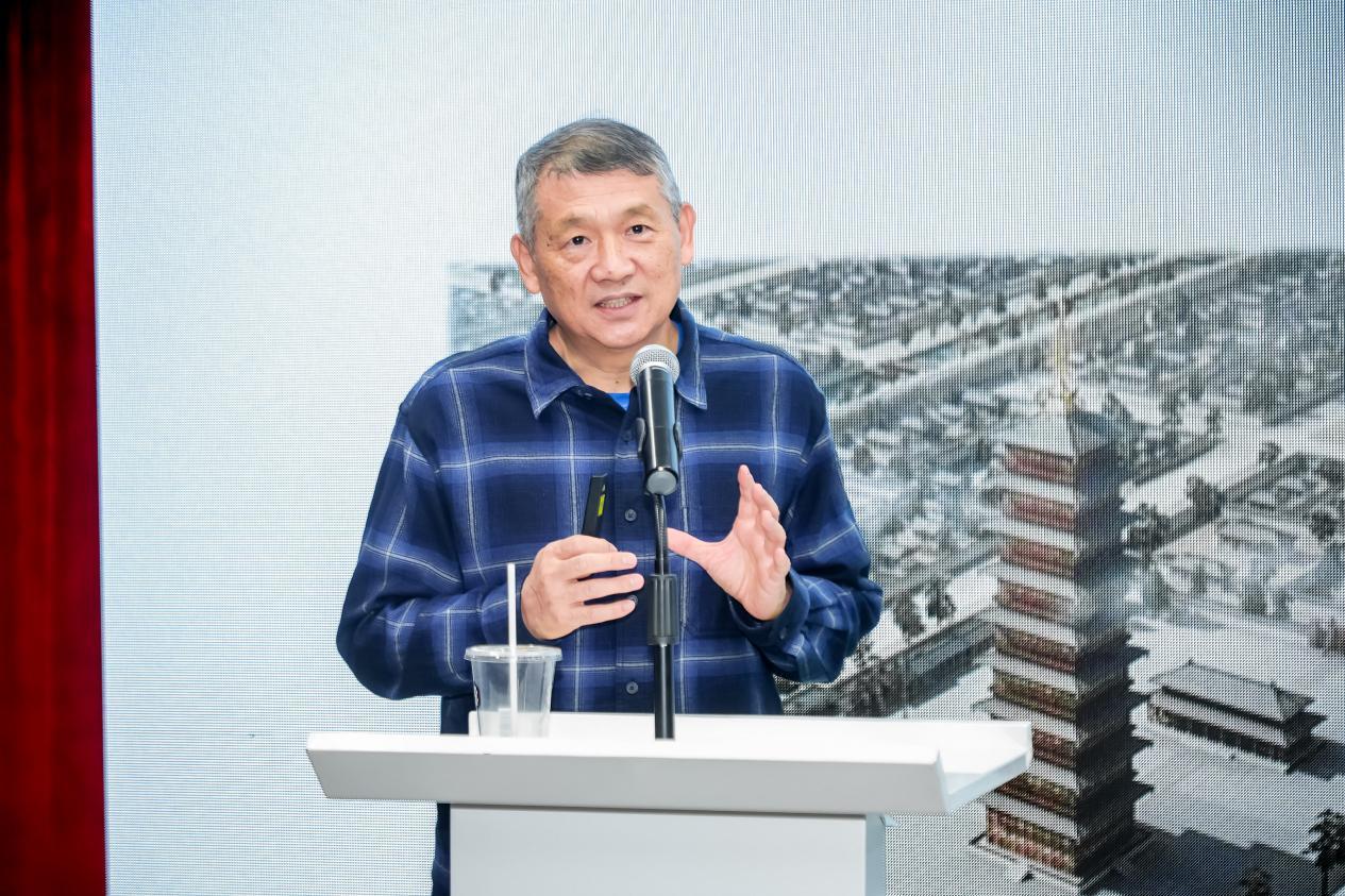 罗新教授 李显杨摄