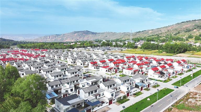 积石山县刘集乡延碧河社区集中安置点　积石山县委宣传部供图