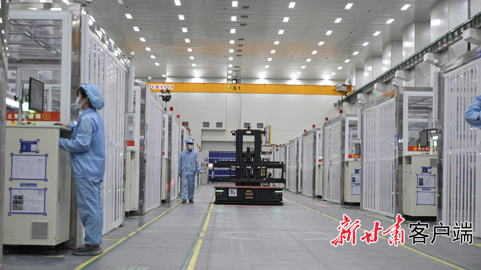 海亮铜箔生产车间