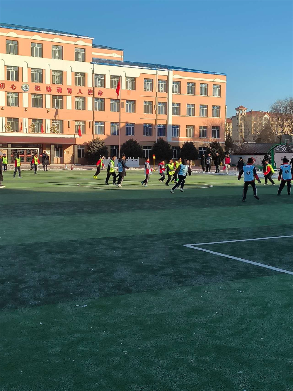 “冰超”&middot;牡丹江市“奔跑吧&middot;少年”2025-2026年度宁安市中小学生雪地足球比赛举行