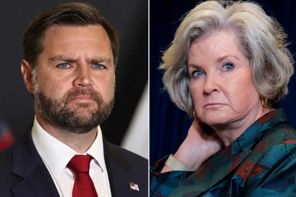 被白宫幕僚长称为“阴谋论者”,万斯回应