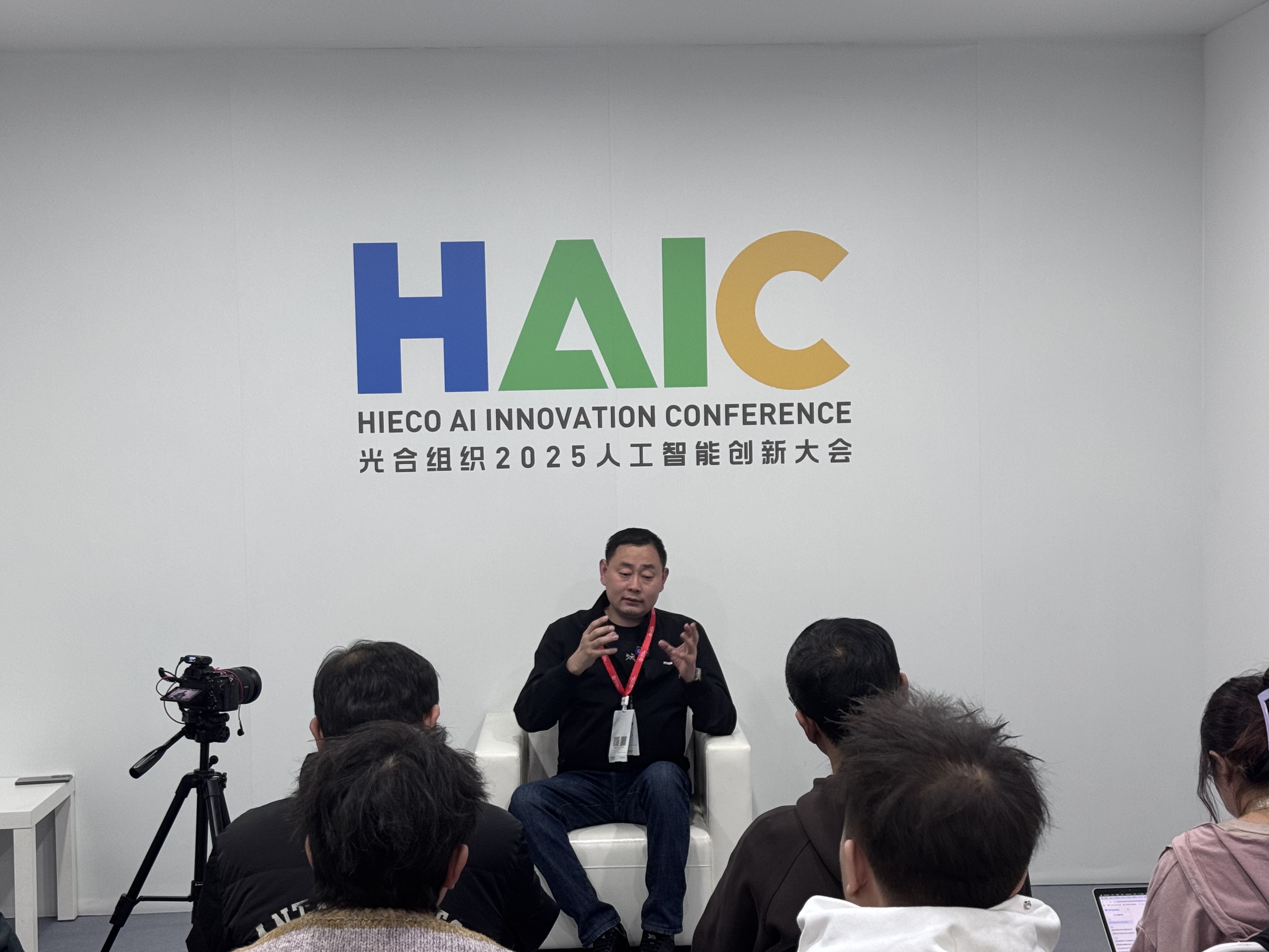 AI赋能塑造全球竞争力：雷神科技以国产信创引领电竞新生态
