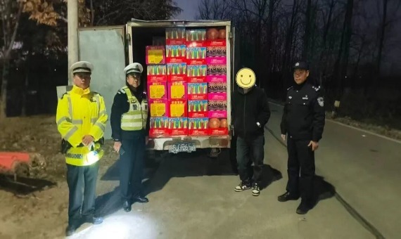 非法销售、运输、存储烟花爆竹，亳州警方依法查处！