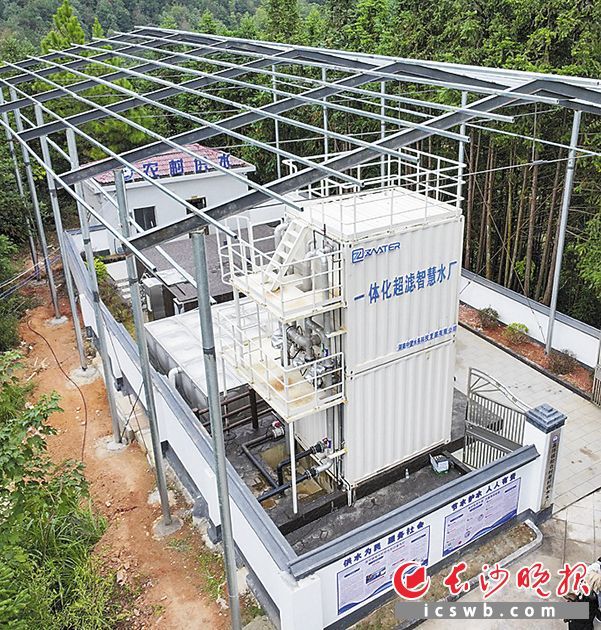 浏阳高坪镇船仓村小型供水工程运营后,村民再也不用为水发愁。长沙晚报全媒体记者 李金 摄