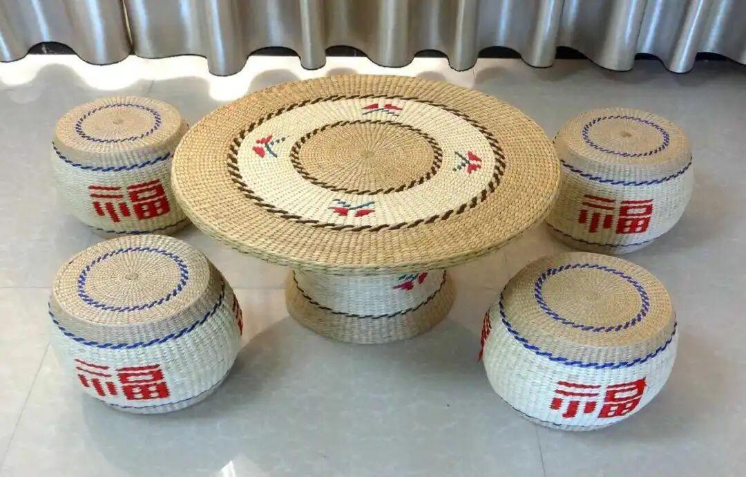 抚龙湾社区非遗坊巧手草编文化体验区