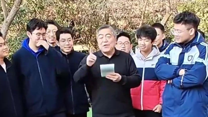 老师把兰州方言顺口溜搬进体育课　谁的DNA动了