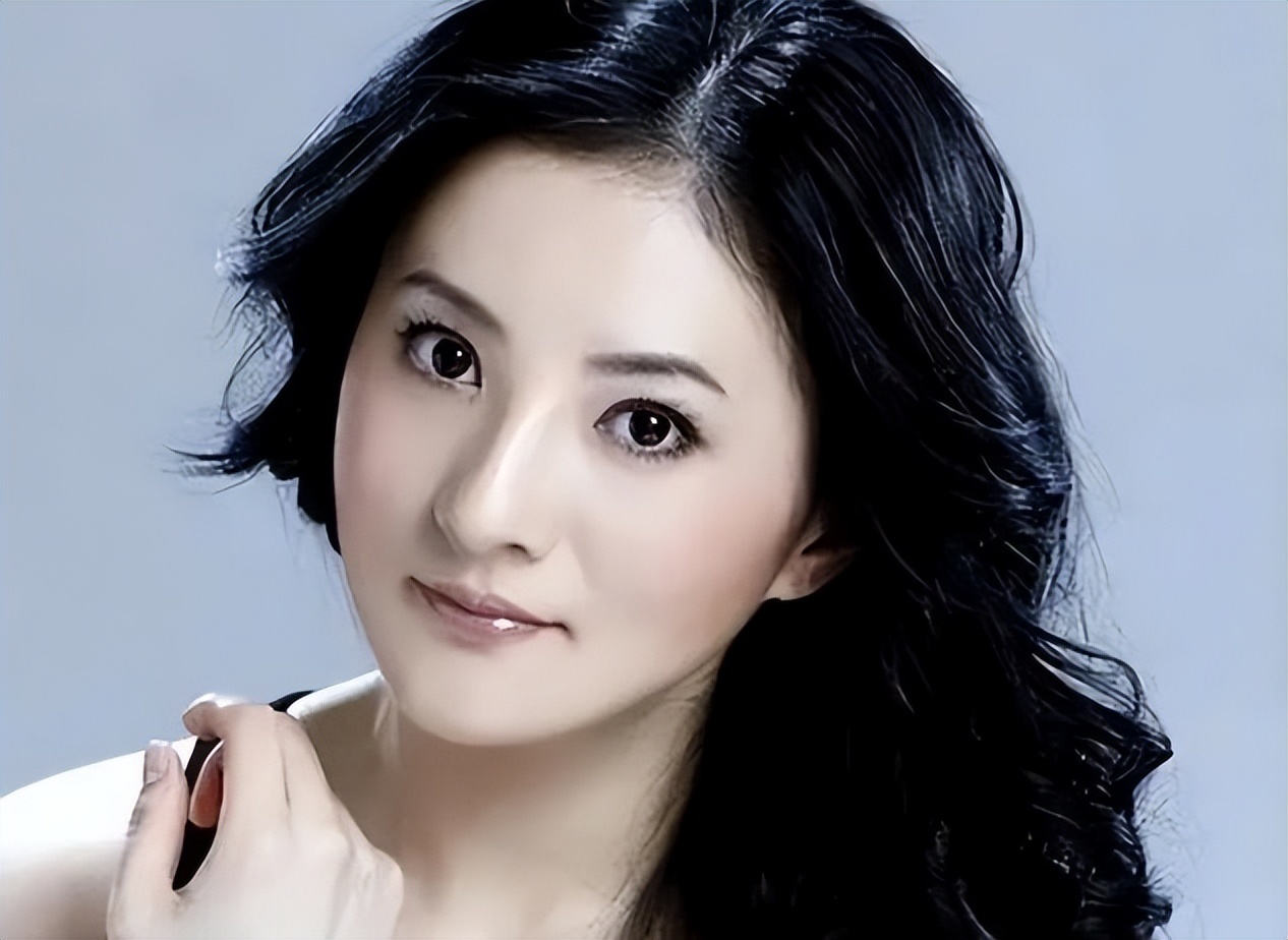 没想到，44岁仍选择不婚不育的金铭，早已走上了另一条大道_没想到，44岁仍选择不婚不育的金铭，早已走上了另一条大道_