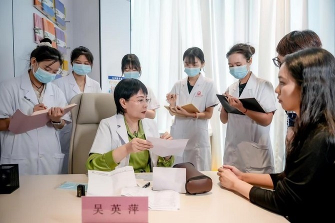 智塑未来, 手指肿痛两月,调理一月显效,吴英萍医生助患者破“类风湿”困局