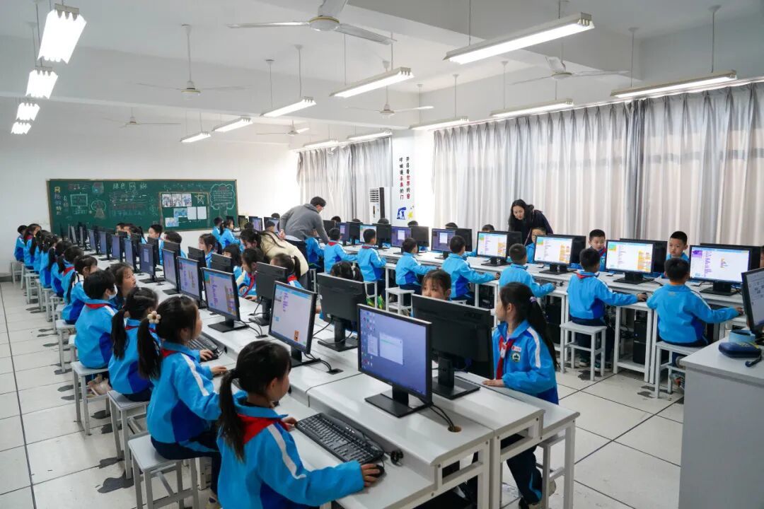 济宁海达行知学校第九届科技节高能来袭