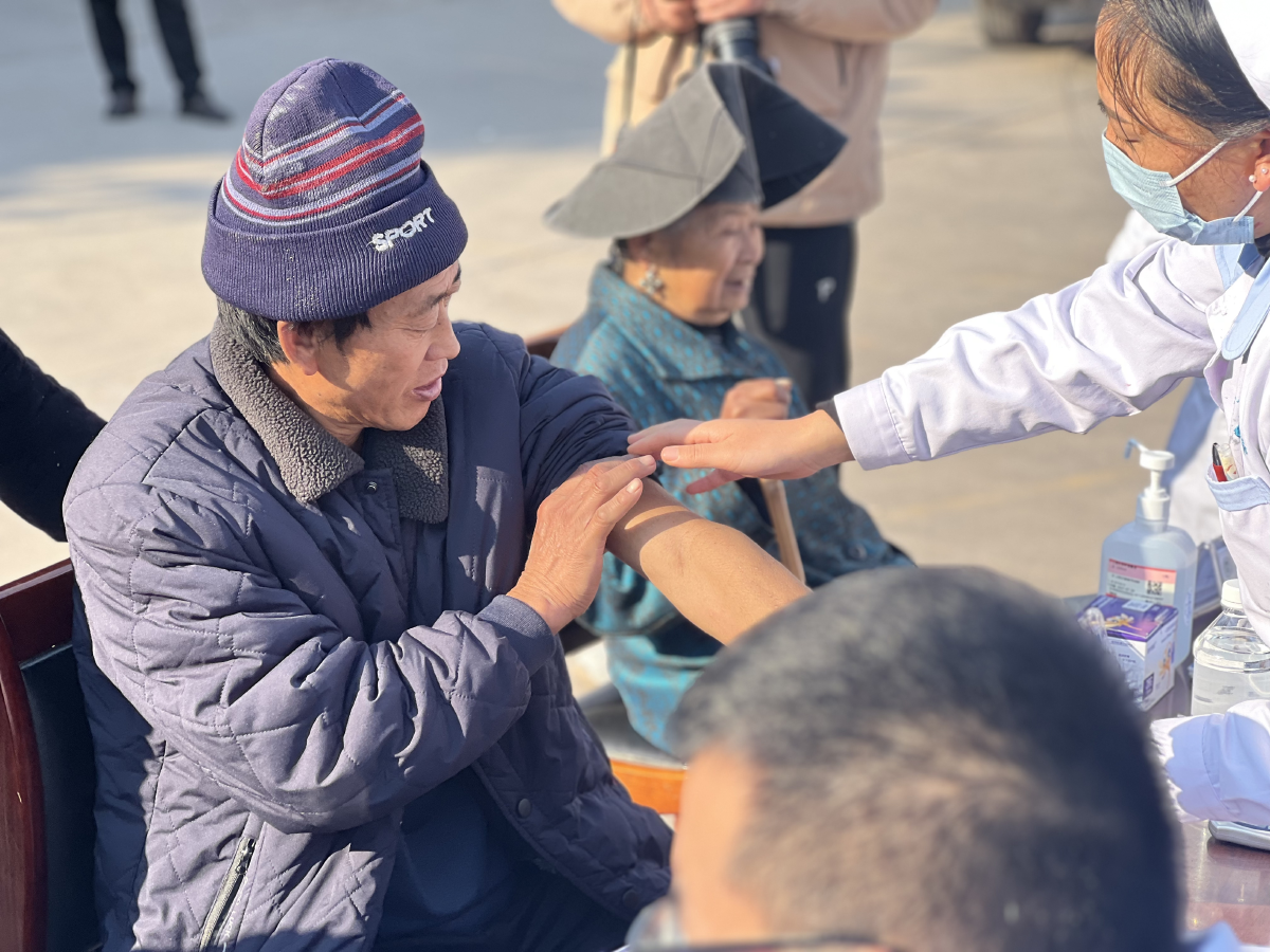 “車輪上的醫(yī)院”開進大涼山,為喜德留下一支“帶不走的醫(yī)療隊”