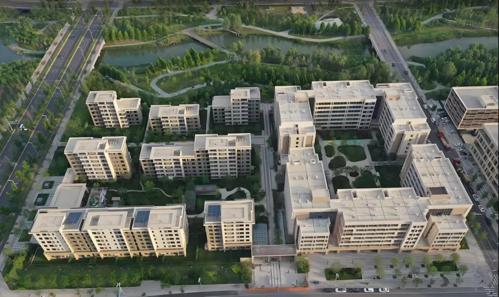 图为雄安新区容东片区1号地块项目绿色建筑实景图。