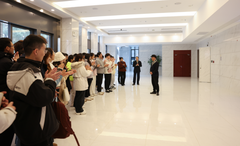 江西农业大学这堂思政课读懂“中国芯”