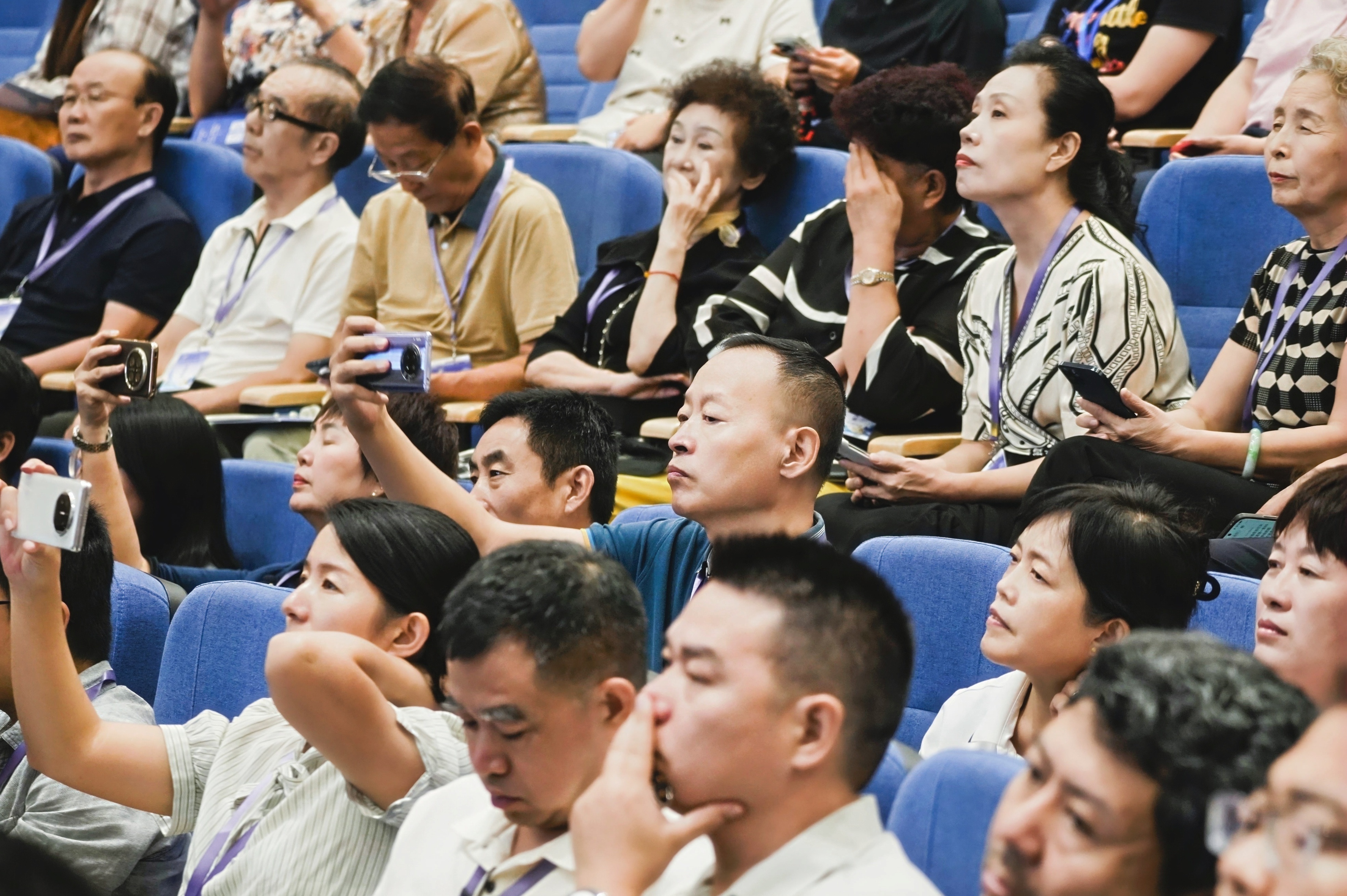 黄道婆史志发布会暨崖州历史文化产业转化交流会在海南研究院举行