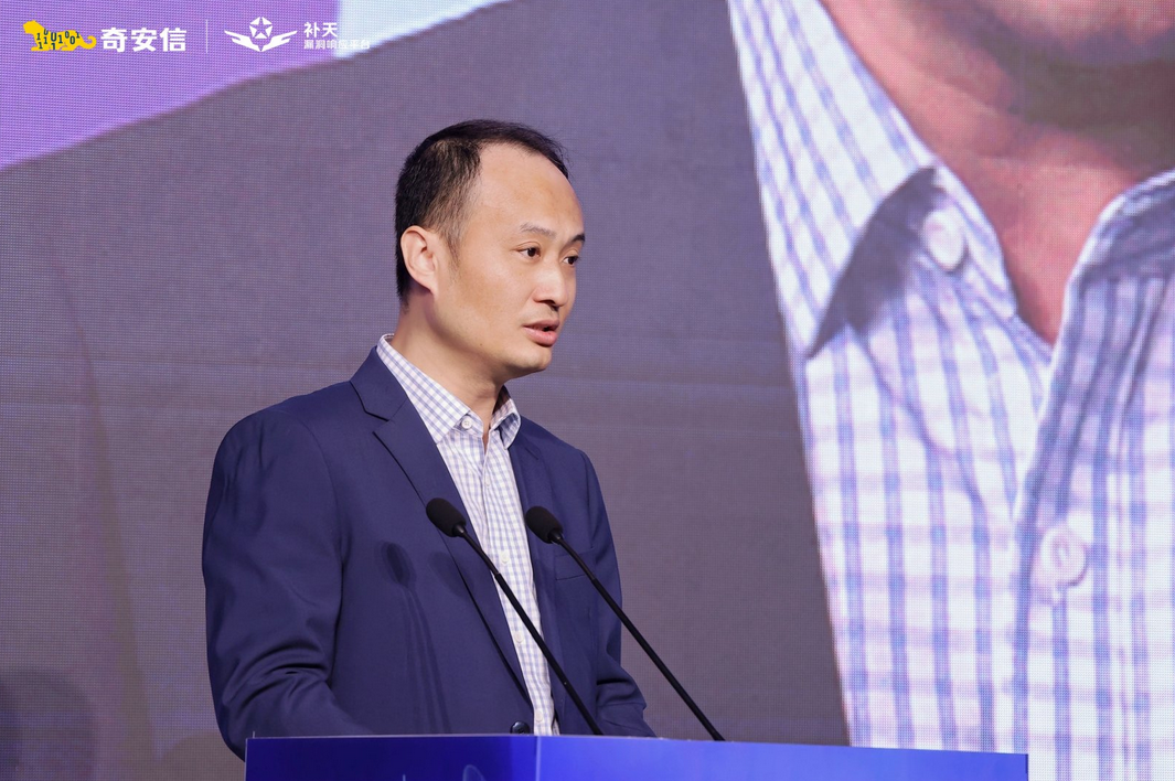广州市海珠区政数局局长王惠杰